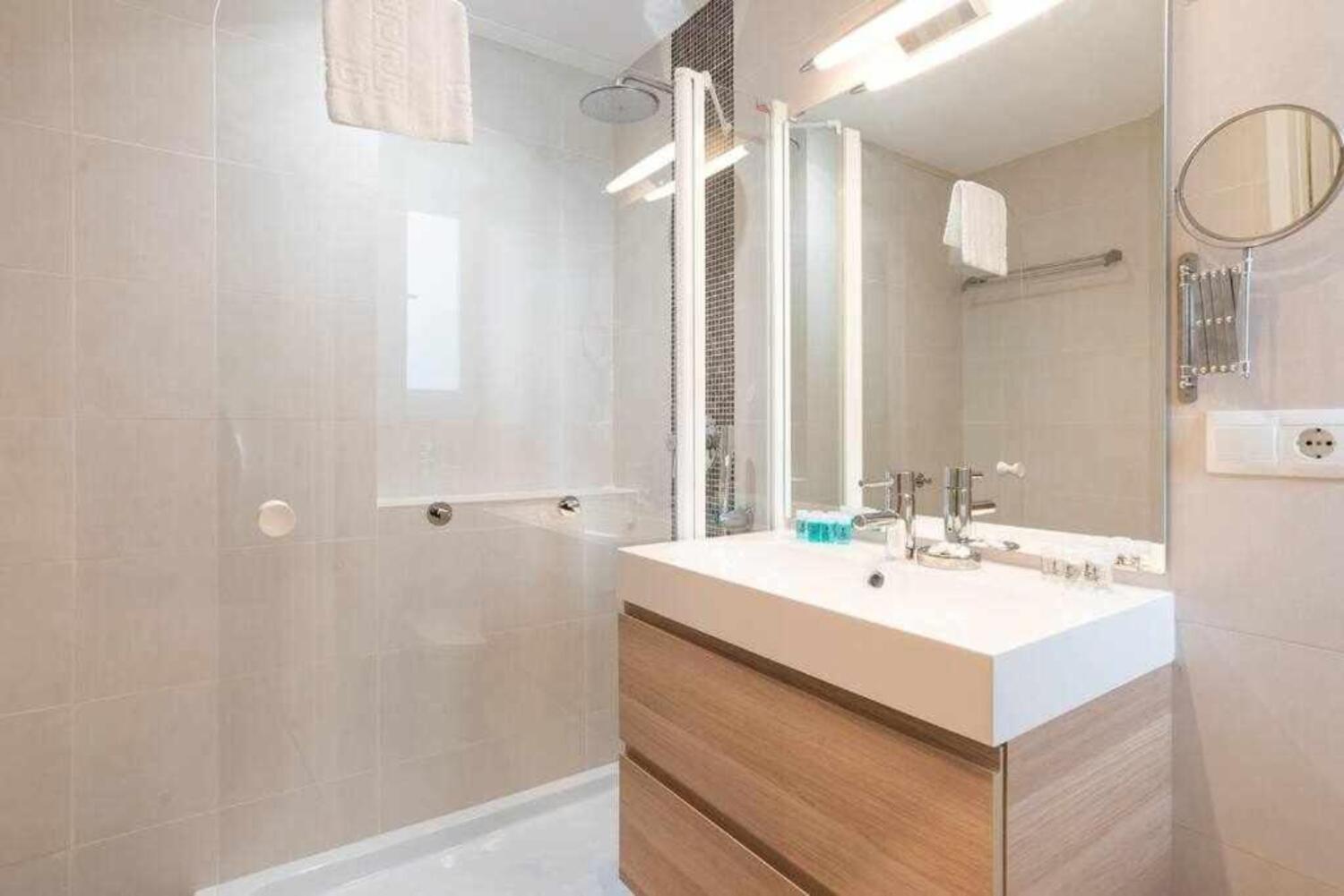 Apartamento Premium Junto A Catedral マラガ エクステリア 写真