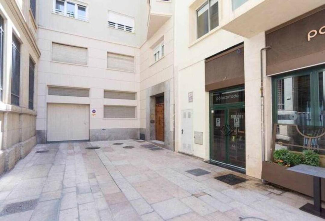 Apartamento Premium Junto A Catedral マラガ エクステリア 写真