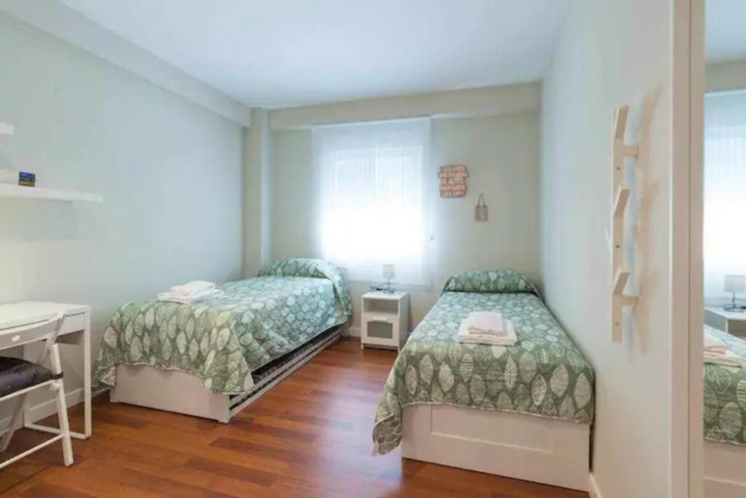 Apartamento Premium Junto A Catedral マラガ エクステリア 写真